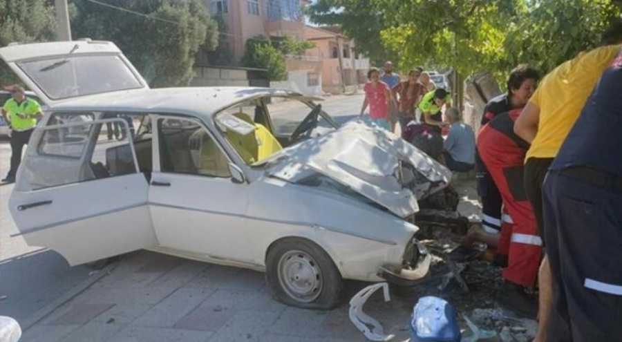 Direk ile araç arasında sıkıştı: Bacağı koptu