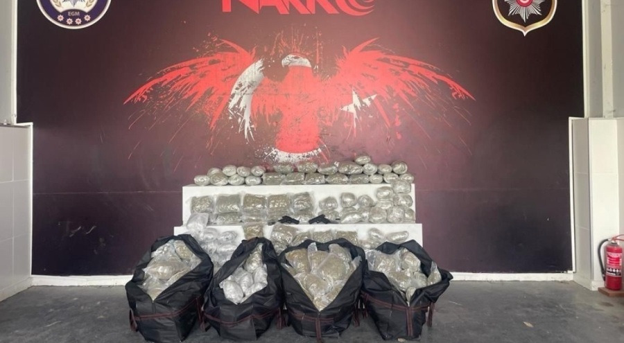 119 kilo uyuşturucuyla TEM'de polisi peşine takan zanlılar tutuklandı