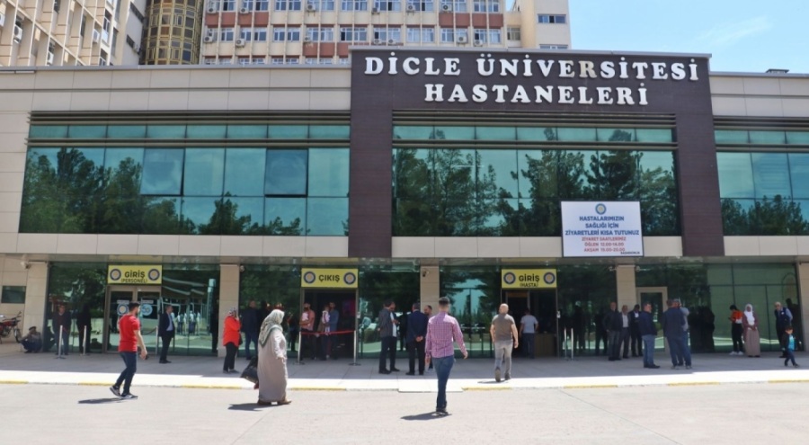 Kabızlık şikâyetiyle hastaneye başvurdu, hayatının şokunu yaşadı