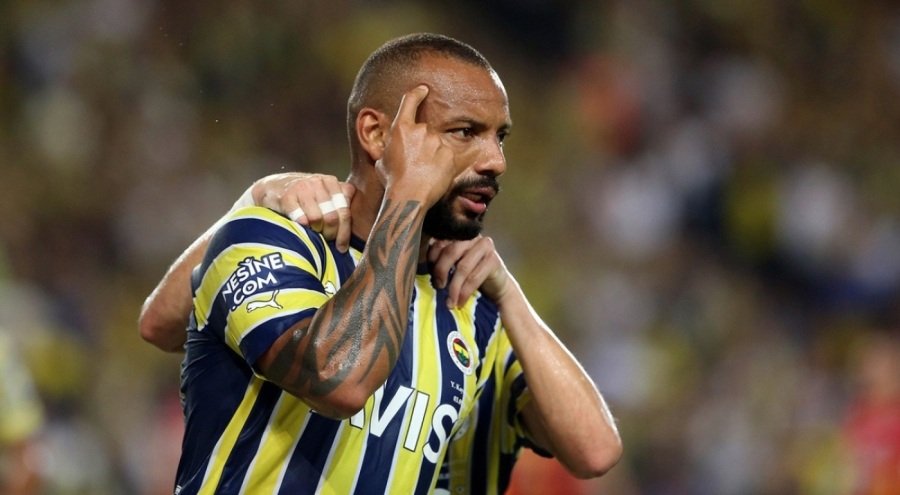 Fenerbahçe'de Joao Pedro'nun ayrılığı kesinleşti!