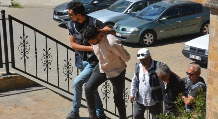 Bilecik'te satırla bir kadının parmaklarını kesen yabancı uyruklu şahıs tutuklandı