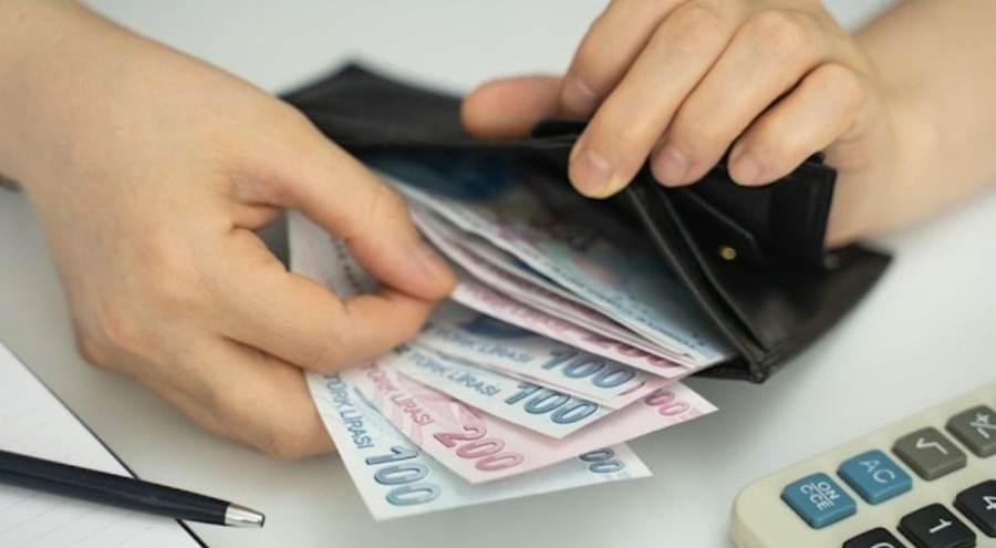 Bakan yardımcısı kadrolarına atananların emekli maaşlarına iptal kararı