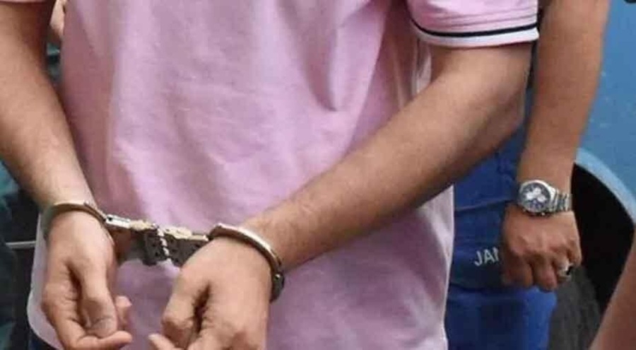 Yunanistan'a kaçmaya çalışan 26 terör şüphelisi yakalandı