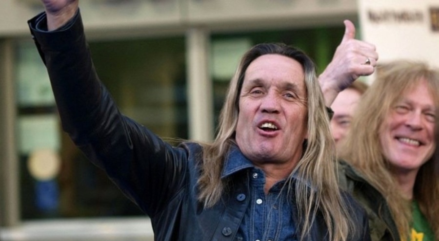 Nicko McBrain felç geçirdi