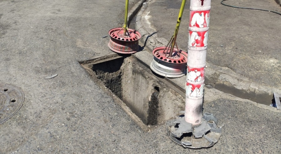 75 kiloluk yağmur suyu mazgalını çalarak kayıplara karıştı