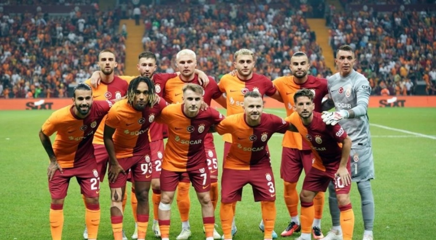 Galatasaray maç kadrosunu UEFA'ya bildirdi