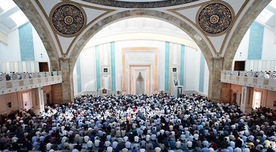 TKDF: Bir daha hutbede laiklikten uzak düşüncelerinizi empoze etmeye kalkmayınız