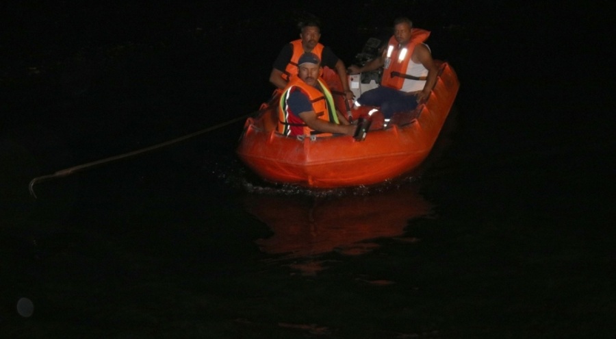 Kızılırmak'ta alabora olan botta bir kişi kayboldu!