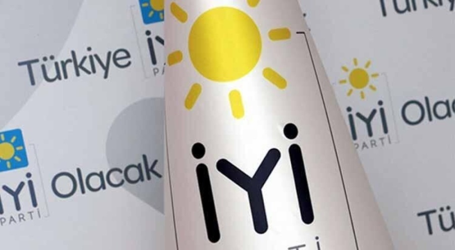 İYİ Parti Manisa'da ardı ardına istifalar