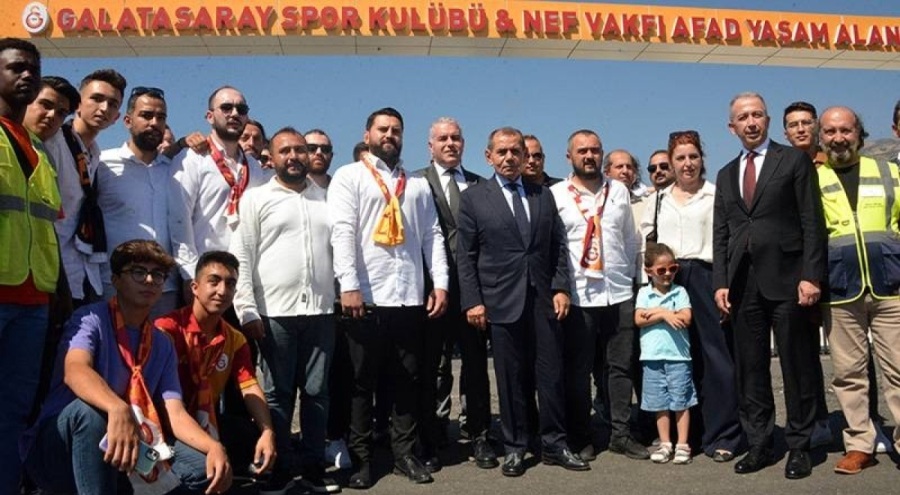 Galatasaray'dan Kahramanmaraş'a konteyner kent