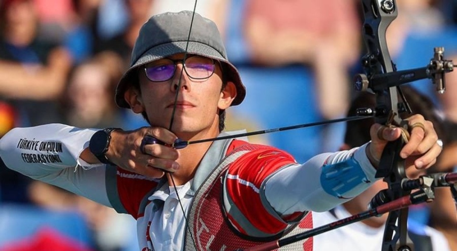 Erdoğan, dünya şampiyonu Mete Gazoz'u aradı: Gözlerinden öpüyorum