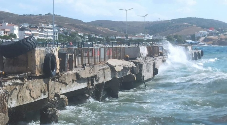 Avşa Adası fırtınadan etkilendi