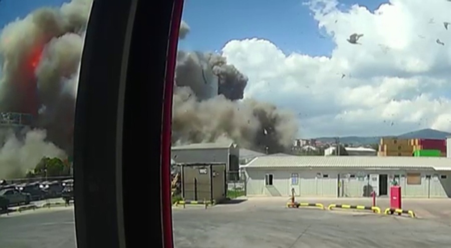 Kocaeli'de Derince Limanı'nda patlama