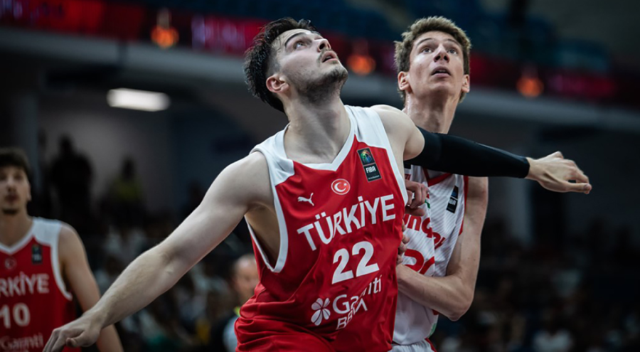 Fenerbahçe Beko Yiğit Hamza Mestoğlu'nu kadrosuna kattı