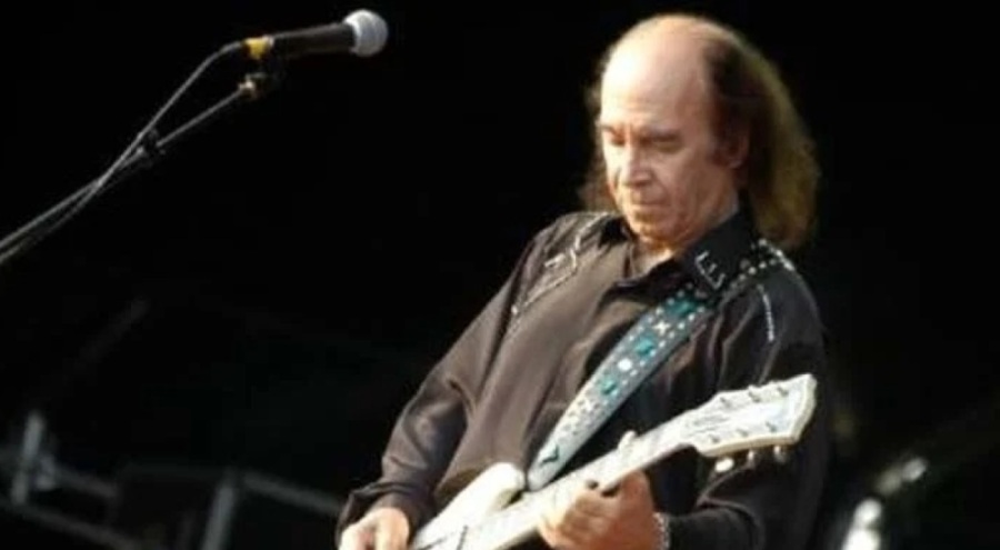 Erkin Koray hastaneye kaldırıldı