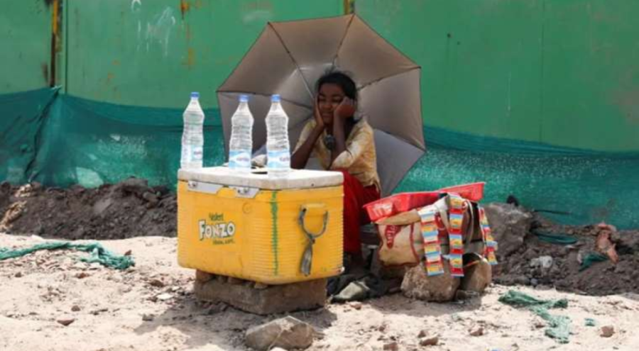 UNICEF: Çocukların dörtte üçü aşırı sıcaklarla karşı karşıya