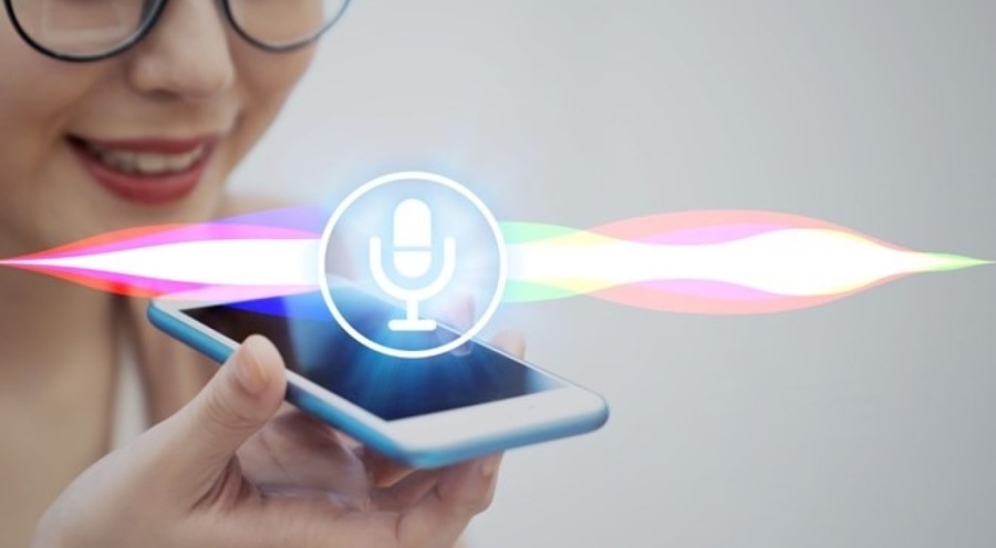 Apple'dan yeni özellik: Siri artık dudak okuyacak