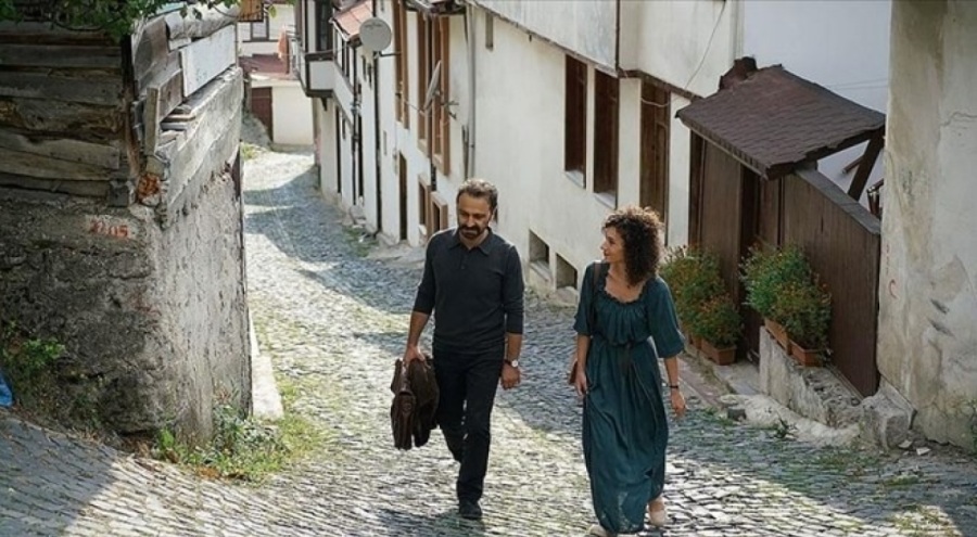 "Ceviz Ağacı" filmine Fransa'dan ödül