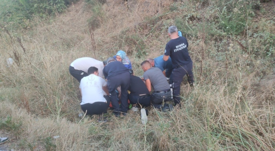 Bursa'da feci kaza: Otomobil takla attı, ölü ve yaralılar var!