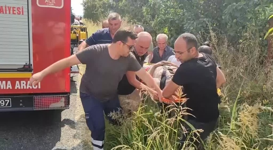 Bursa'da kamyonla tır çarpıştı! Sürücüler ağır yaralandı