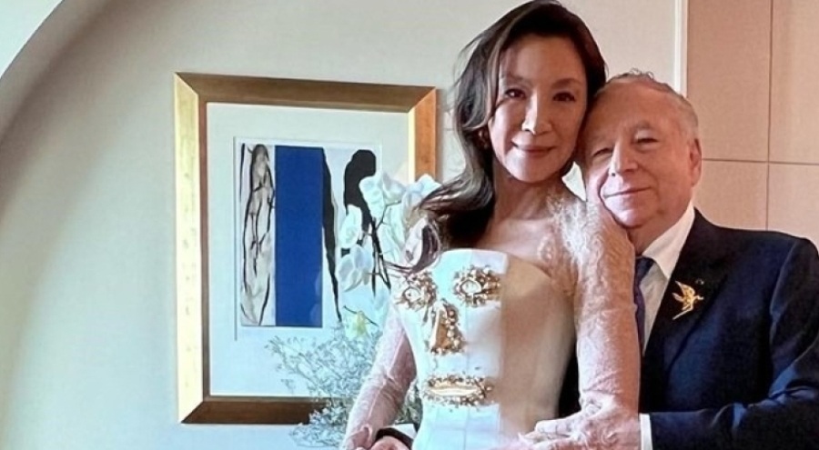 Oscar ödüllü oyuncu Michelle Yeoh'nun gelinliği şaşırttı
