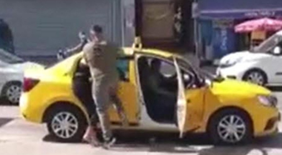 Genç kadın, boşanma aşamasında olduğu kocası tarafından sokak ortasında dövüldü