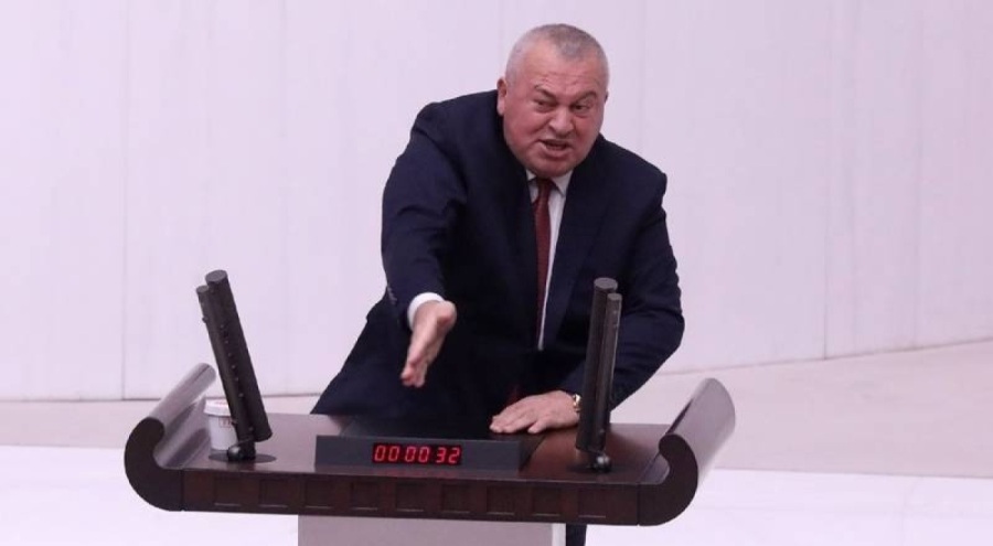 TBMM'de Cemal Enginyurt'tan AK Parti'lilere: Bağırma lan oradan, gel buraya!