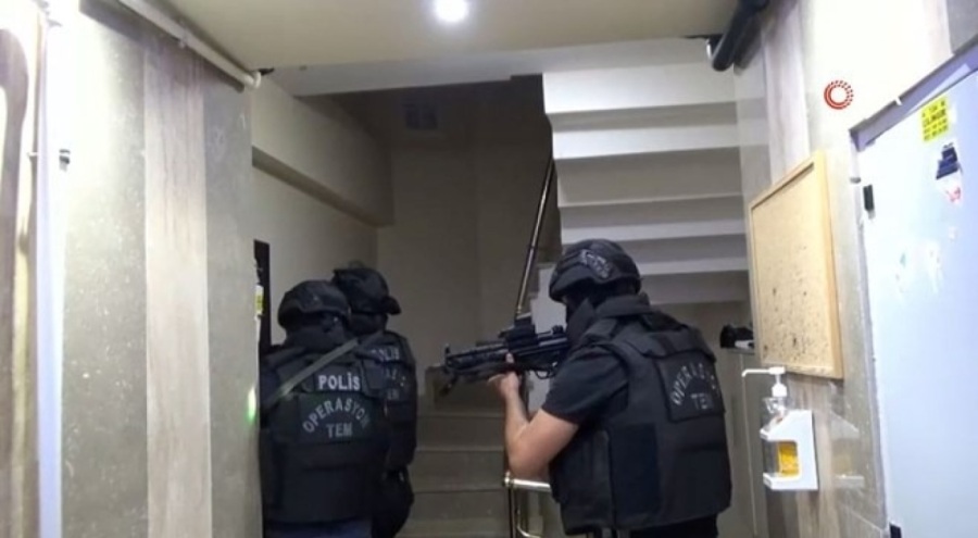 İstanbul'da terör örgütüne 4 ilçede operasyon! 6 gözaltı