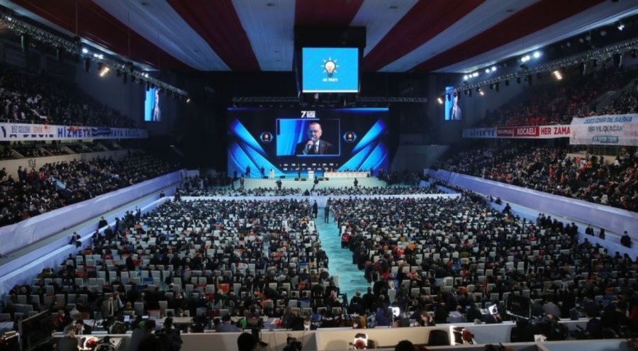 AK Parti'nin olağanüstü kongre tarihi belli oldu