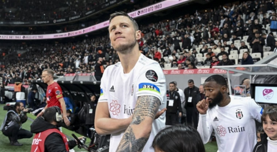 Wout Weghorts'un yeni takımı belli oldu!