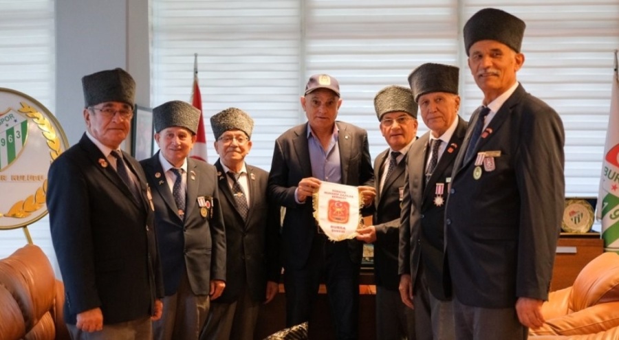 Gazilerden Bursaspor'a anlamlı ziyaret