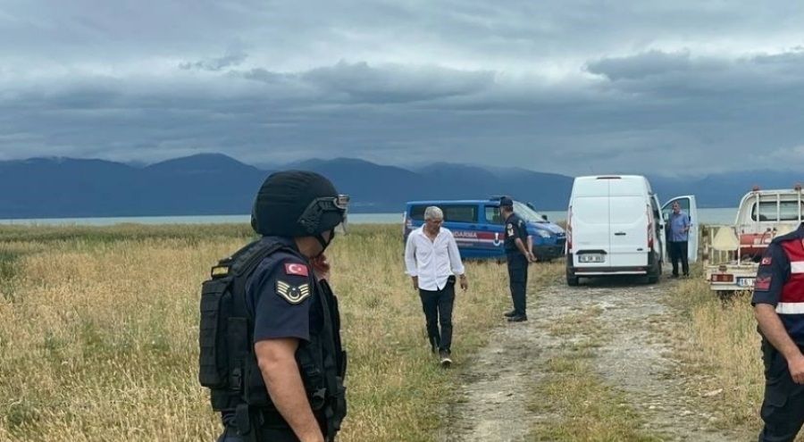 Bursa İznik Gölü'nde top mermisi bulundu