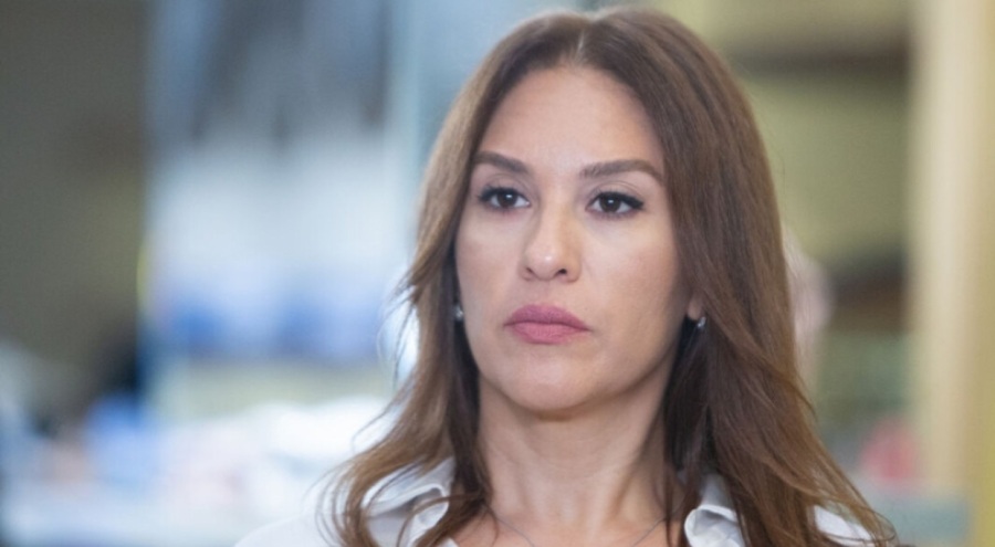 Evrim Alasya kendisine hakaret eden takipçisini ifşa etti!