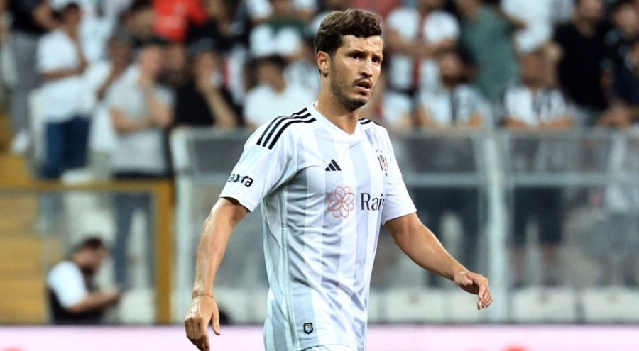 Salih Uçan'dan sözleşme yanıtı geldi