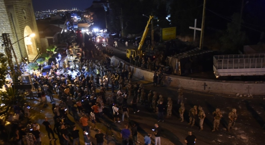 Lübnan'da Hizbullah'a ait kamyonun kazasının ardından çıkan olaylarda 2 ölü, 1 yaralı!