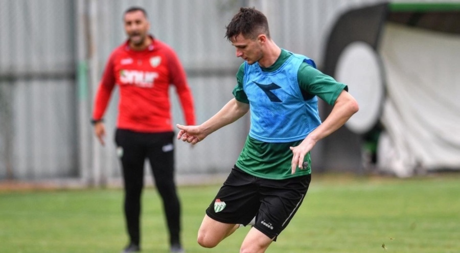 Bursaspor, yeni sezon hazırlıkları sürdürüyor
