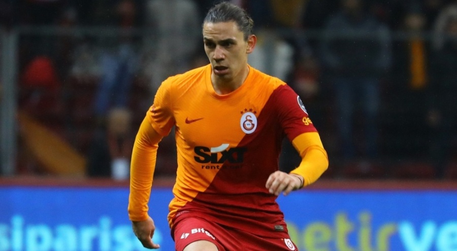Galatasaray Taylan Antalyalı'nın sözleşmesini uzattı
