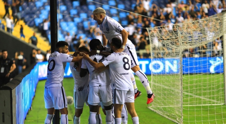 Adana Demirspor Hırvat rakibini 5-1 yendi!