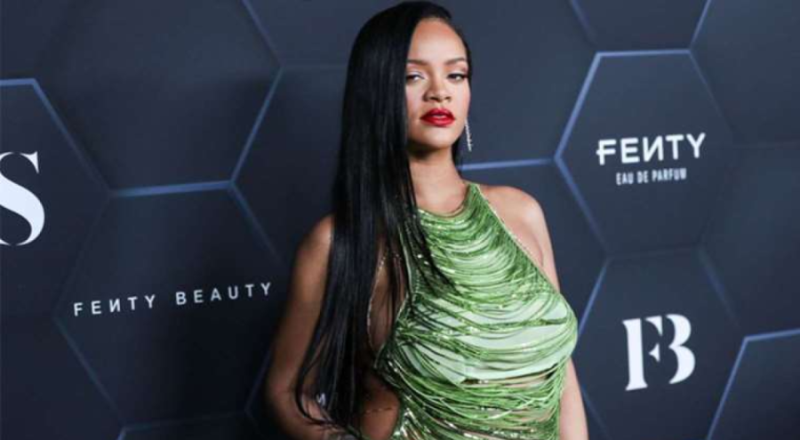 Rihanna ikinci kez anne oldu