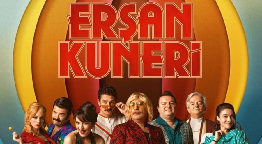 Nilperi Şahinkaya "Erşan Kuneri" setinden fotoğraf paylaştı