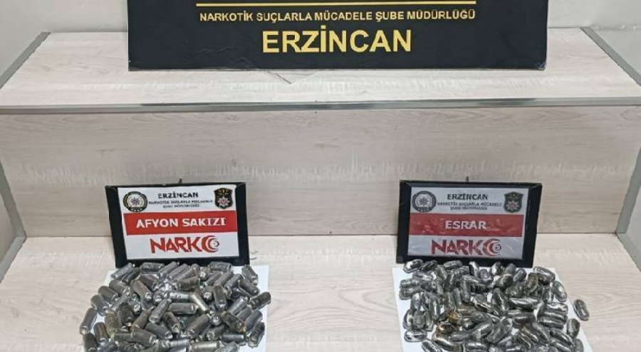 Mide ve bağırsaklarında uyuşturucu tespit edilen yabancı uyruklu 2 kişi tutuklandı