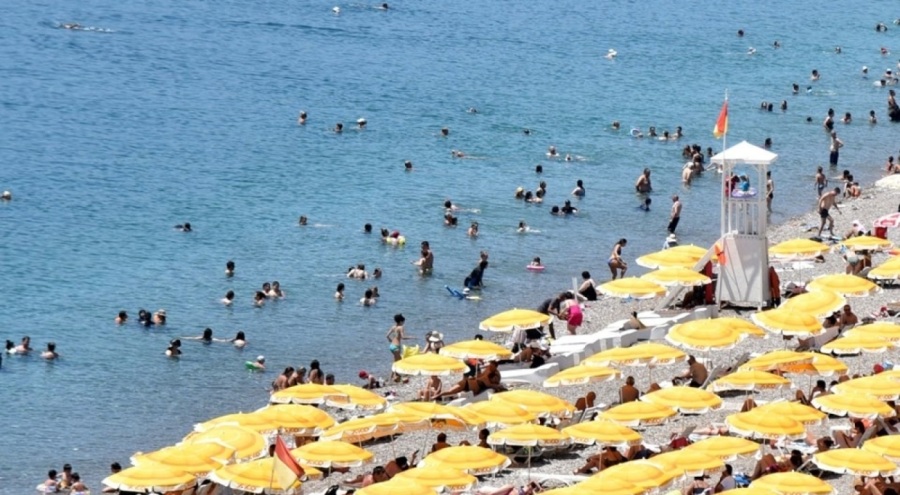 Antalya'da plajlarında ölçüm yapıldı