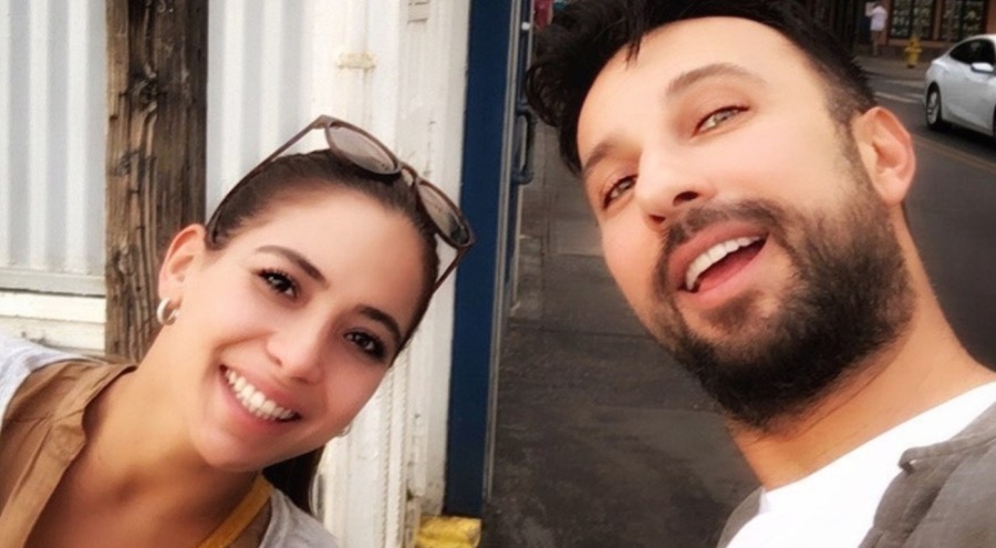 Tarkan'dan eşiyle aşk pozu geldi