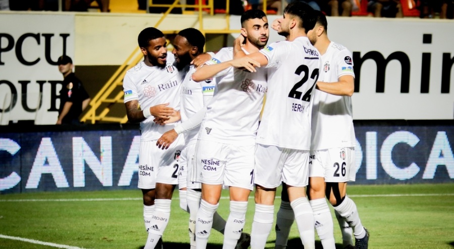 Beşiktaş'ta Berkay Vardar, FC Sheriff'e kiralandı