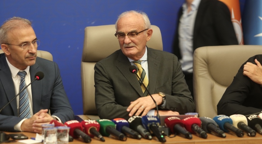 AK Parti Yerel Yönetimler Genel Başkan Yardımcısı Yılmaz Bursa'yı ziyaret etti