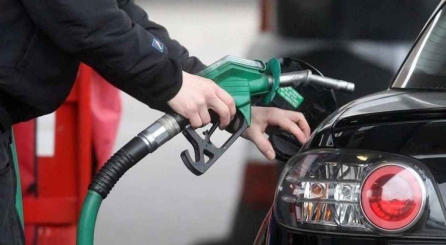 Benzine zam bekleniyor!