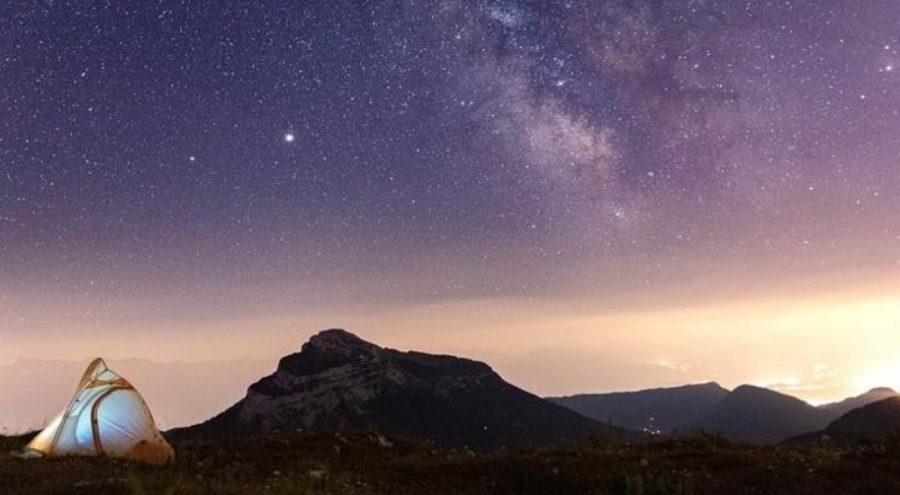 Meteor yağmuru başladı! Türkiye'de de görülecek