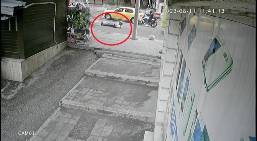 Bursa'da ölüm motosiklet sürücüsünü böyle teğet geçti!