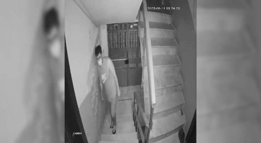 Bursa'da ayakkabı hırsızlığı kamerada!