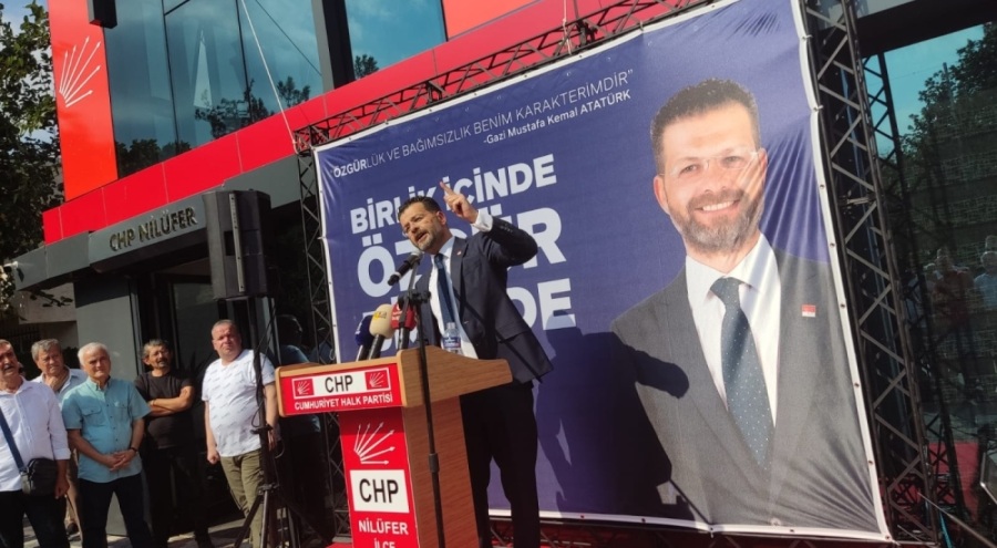 Özgür Şahin'den coşkulu adaylık açıklaması! Flaş mesajlar verdi